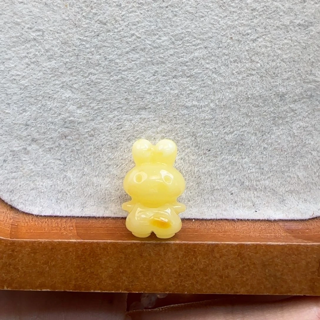 裸石琥珀未镶嵌琥珀