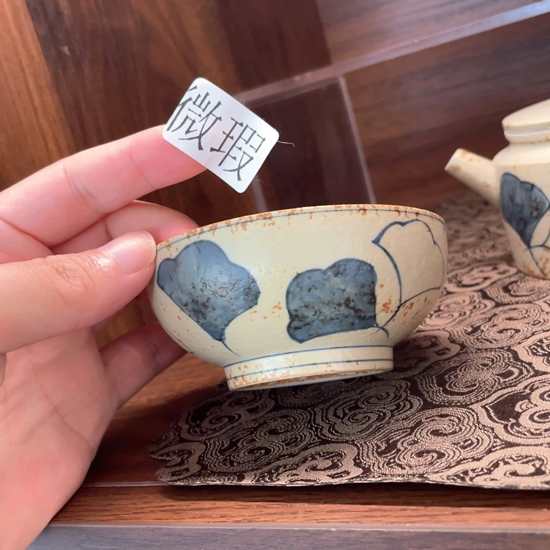 釉下手绘茶具微瑕
