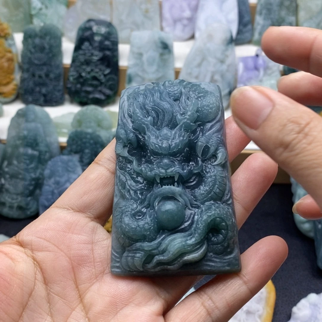 未镶嵌定制翡翠凯****车