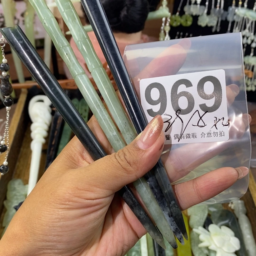 蛇纹石玉发饰未镶嵌然*