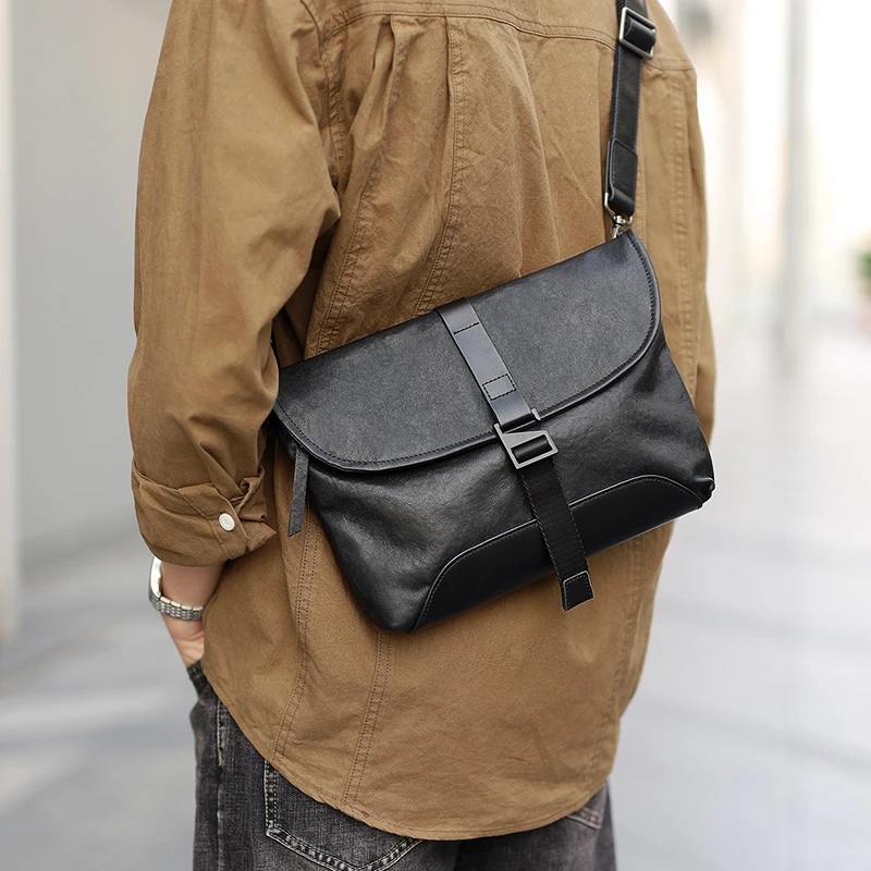 双十一男款男士百搭通勤手拿包单肩包斜跨手机休闲小包真皮男手包