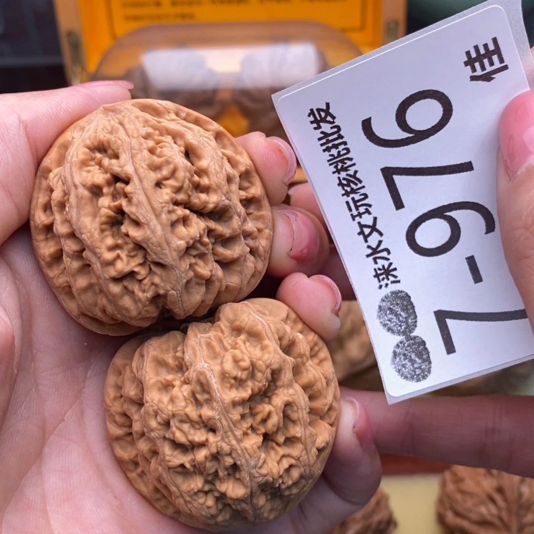 文玩核桃把件40粗筋