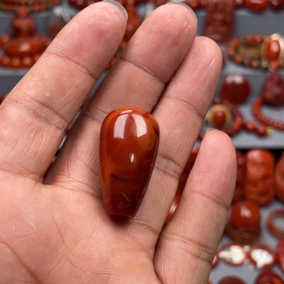 南红玛瑙未镶嵌珠宝奇石吊坠