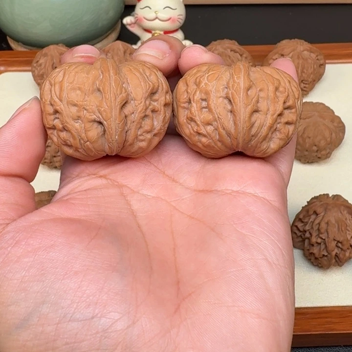 文玩核桃把件全品元宝42
