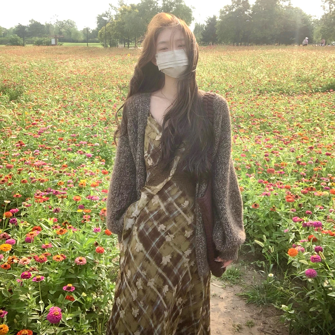 温柔风碎花连衣裙子老钱风松弛感女装贵气秋季套装长裙7211