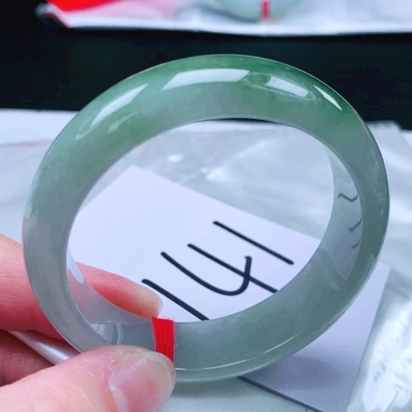 【闪购商品】翡翠手镯未镶嵌53圈