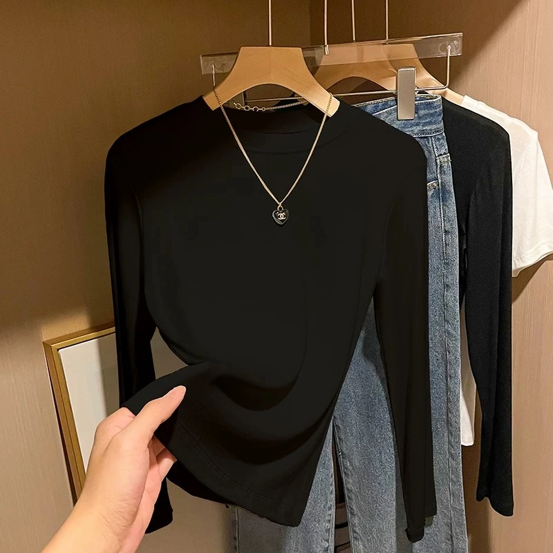 简约休闲基础显瘦长袖T恤女正肩修身上衣韩系纯欲圆领秋冬打底衫