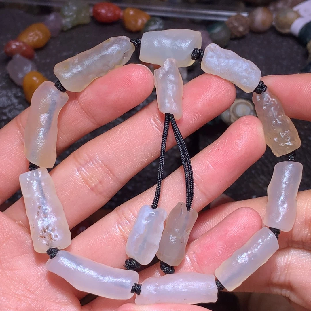 未镶嵌玛瑙/玉髓珠宝半成品