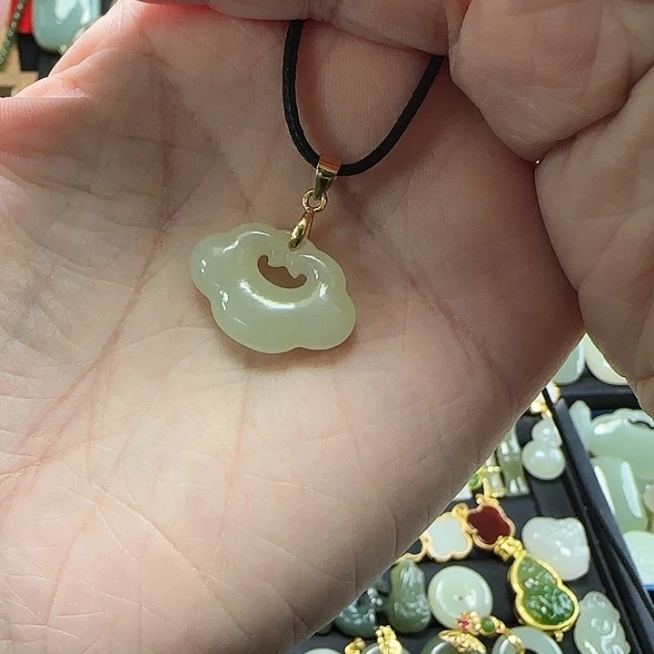 吊坠(不含链)银S925镶嵌和田玉