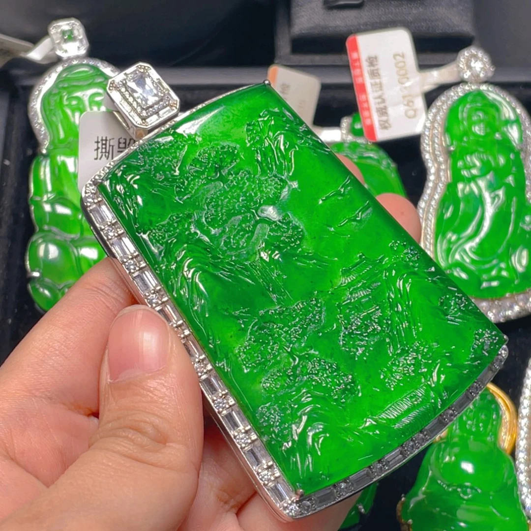 翡翠未镶嵌吊坠(不含链)