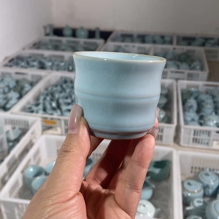 瓷片天青色竹节杯888