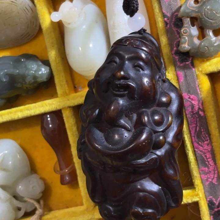 玛瑙/玉髓颈饰合金