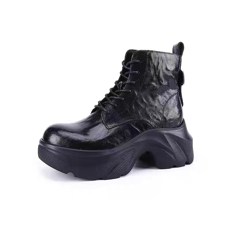 C9355 黑色 高端秋冬时尚舒适圆头侧拉链女真皮 马丁靴