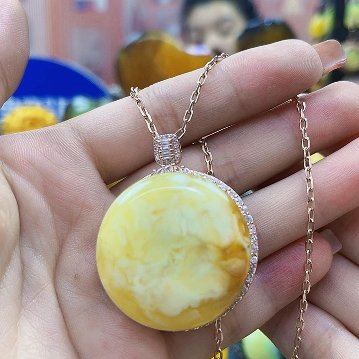 琥珀银S925镶嵌颈饰吊坠