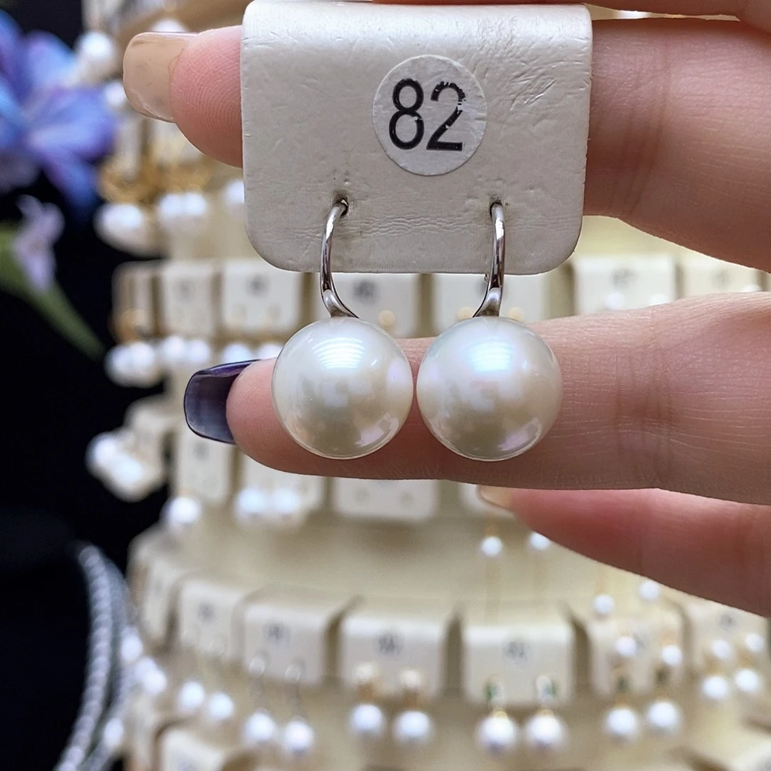 银S925镶嵌耳饰淡水珍珠