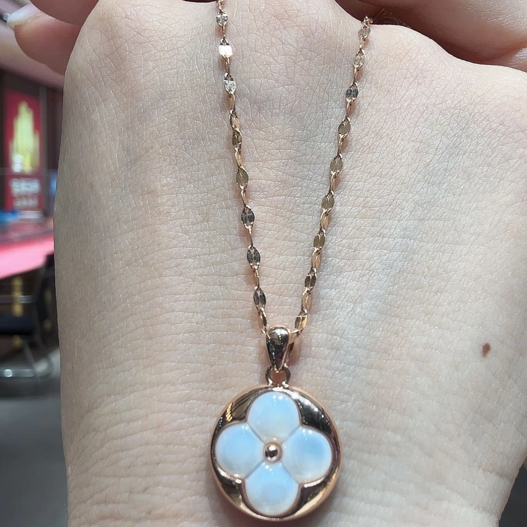 18K金镶嵌贝壳（贝母）项链项链