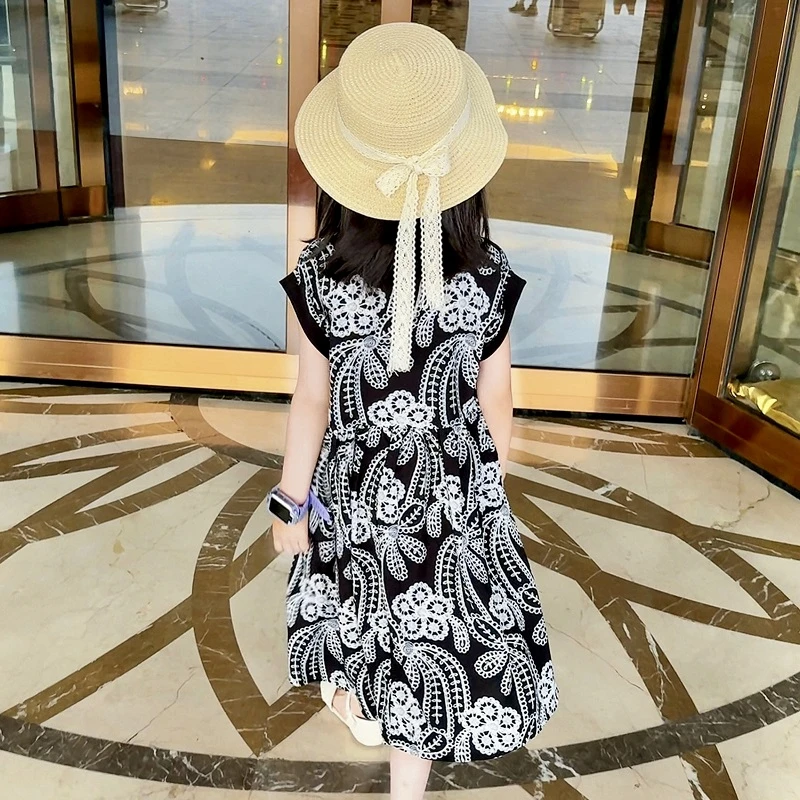 【曲江烟】儿童夏季背心裙2025新款女宝宝圆领撞色休闲连衣裙0894