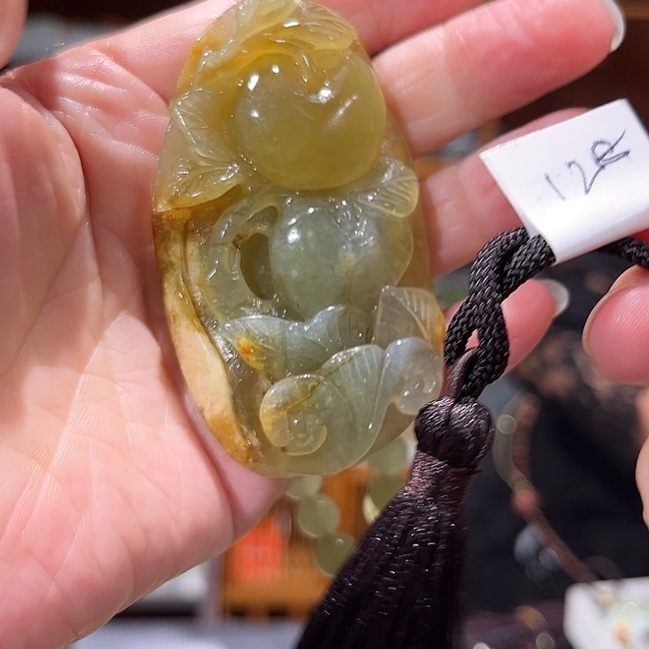 未镶嵌岫玉毛衣链