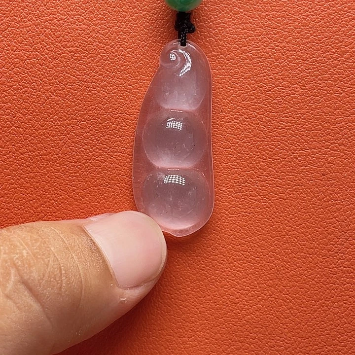 石英质玉吊坠未镶嵌