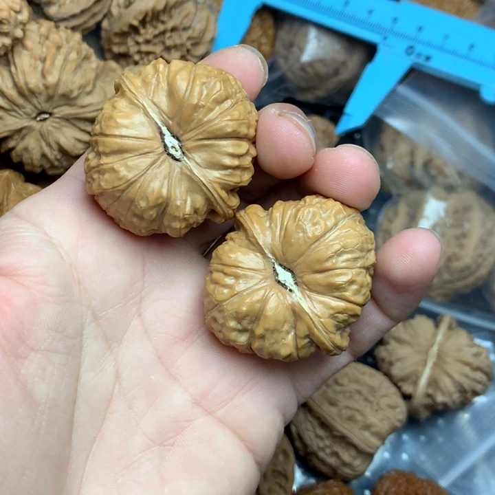 宋***福吊坠文玩核桃南瓜顿，狮子头