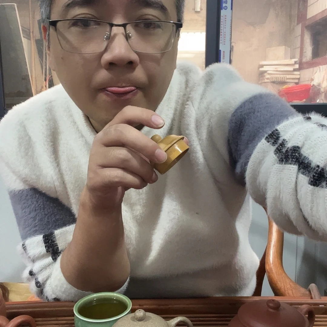 A***武紫砂茶壶黄金段高瓢