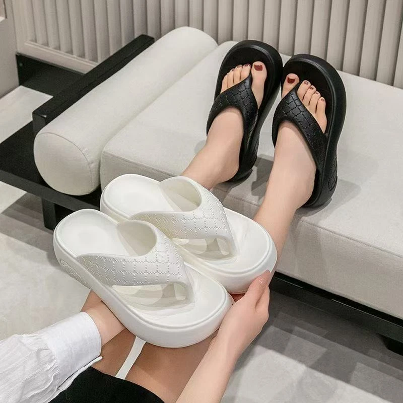 人字拖女外穿夏季2025新款厚底夹脚拖鞋海边沙滩外出休闲凉拖