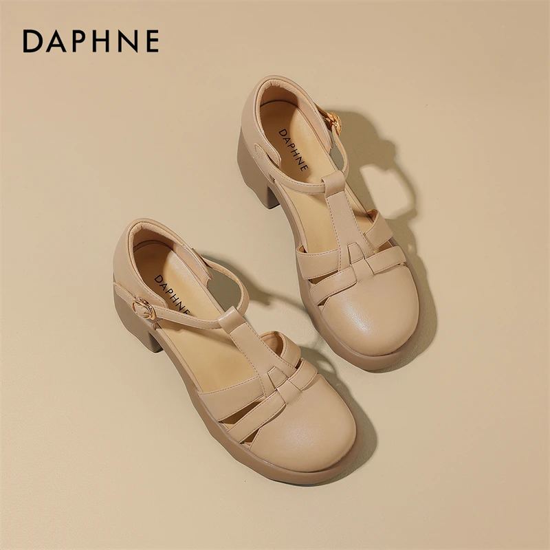 达芙妮镂新款空包头凉鞋女夏季2025单鞋中空罗马鞋气质百搭高跟鞋