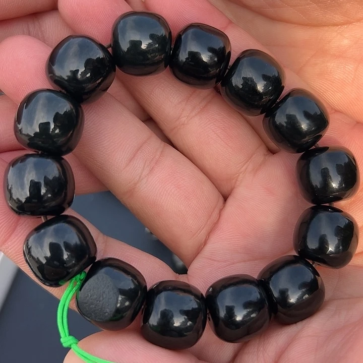 未镶嵌手串和田玉卡16