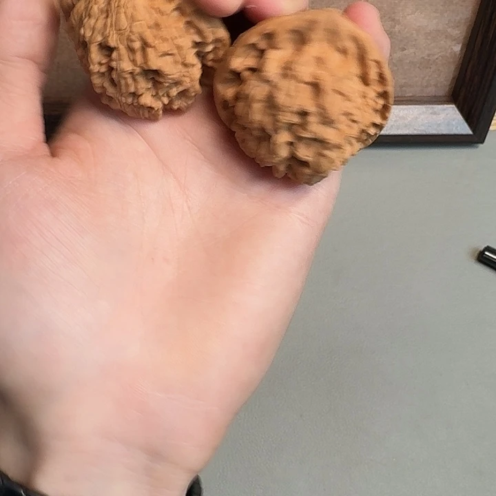 文玩核桃吊坠做****钟474747