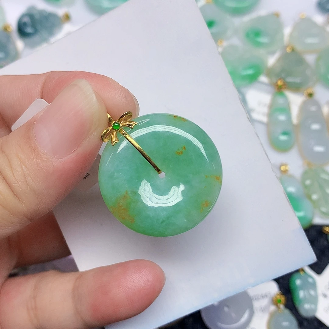 翡翠18K金镶嵌颈饰356788