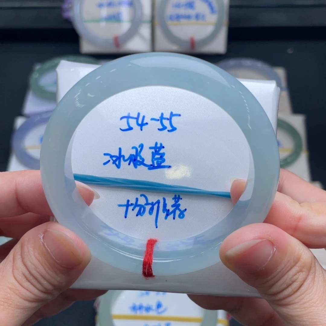 翡翠未镶嵌手镯翡翠手镯