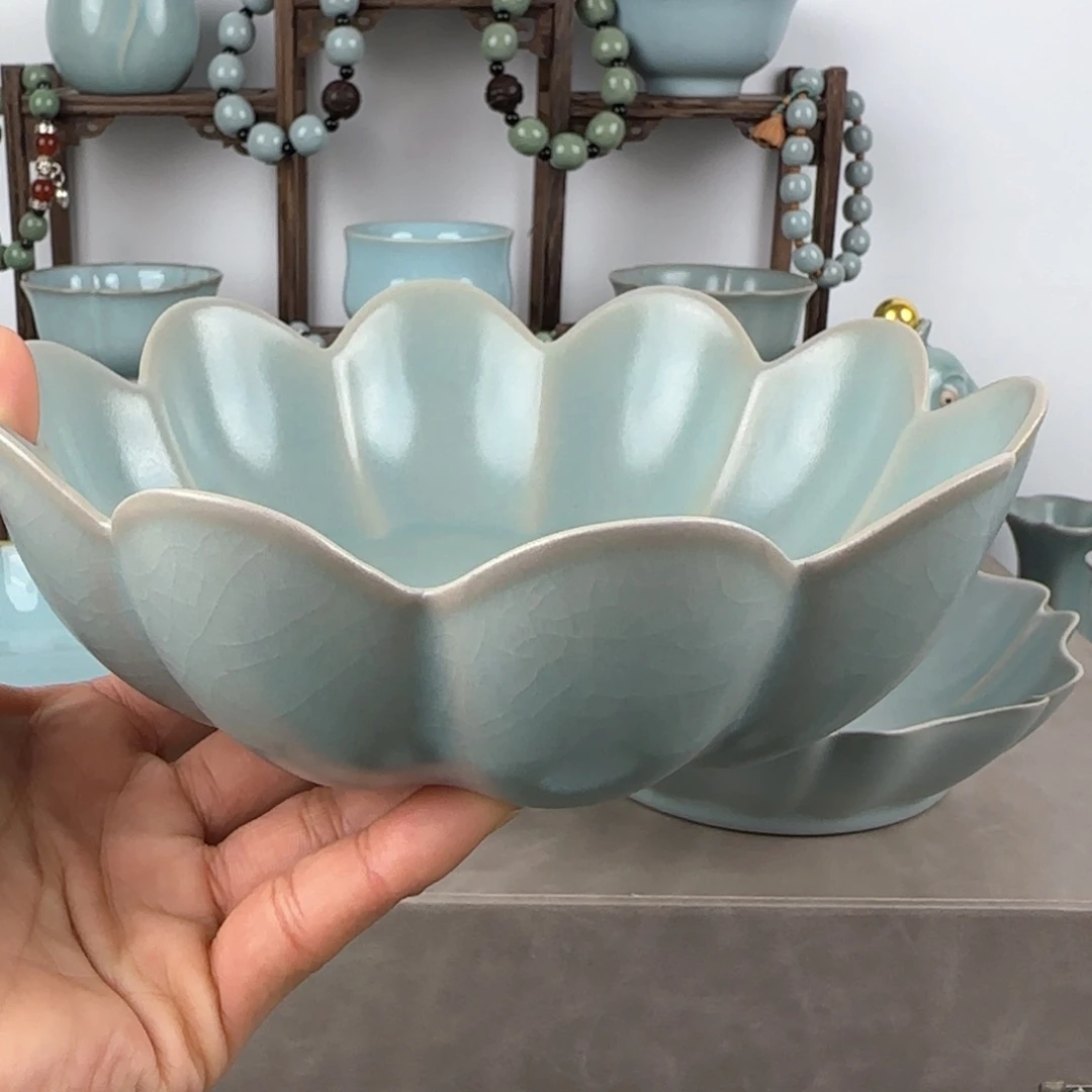 瓷片汝瓷莲瓣盘仿古釉支钉烧微瑕