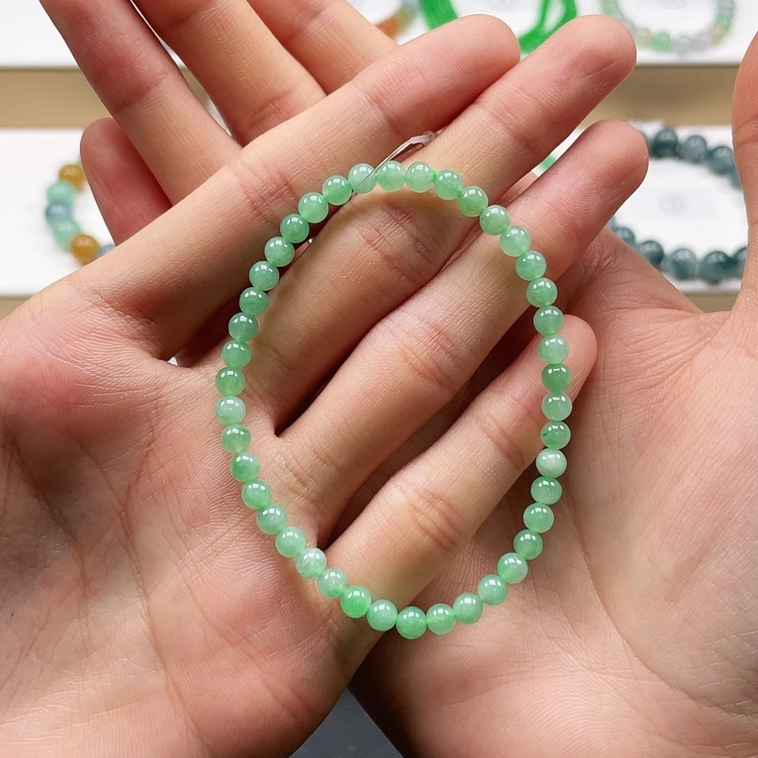 未镶嵌手链翡翠未镶嵌手链翡翠卡4.4