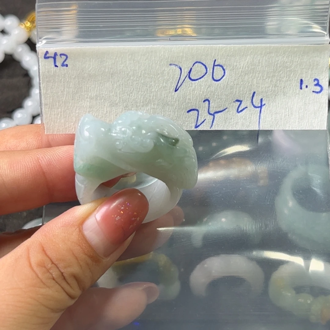 定制翡翠未镶嵌24