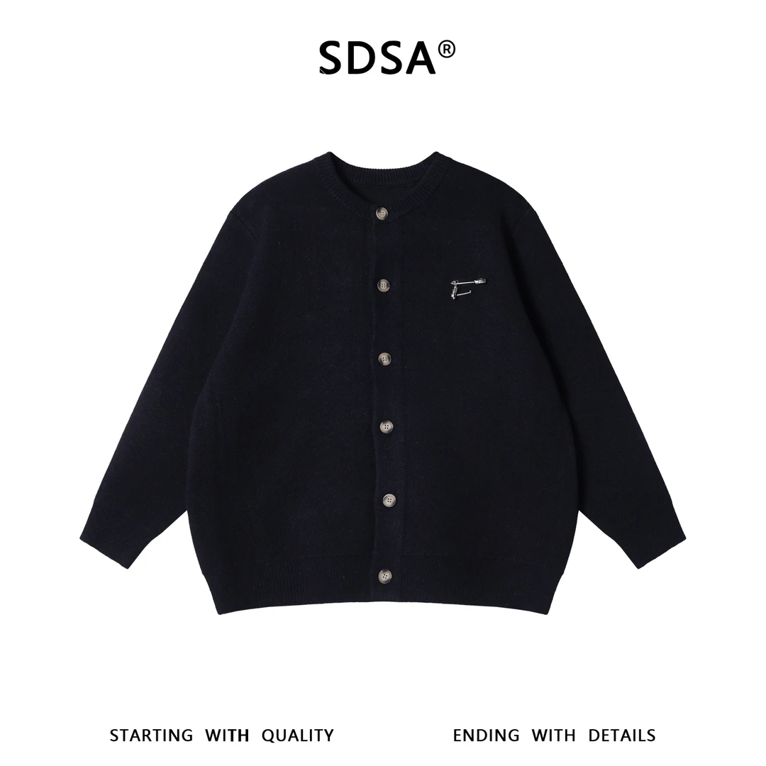 SDSA男士秋冬新款痞帅男装重工十字珠子纽扣开衫圆领毛衣百搭时尚