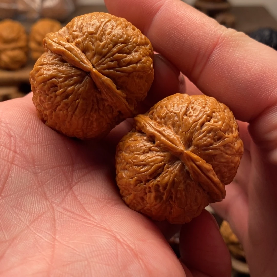 文玩核桃把件木尘珠41尺寸