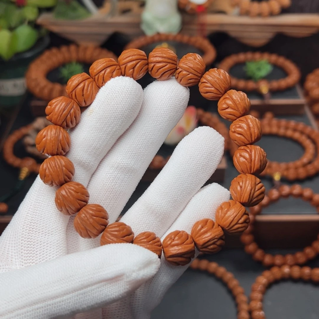 吊坠桃核1.4火龙纹手串