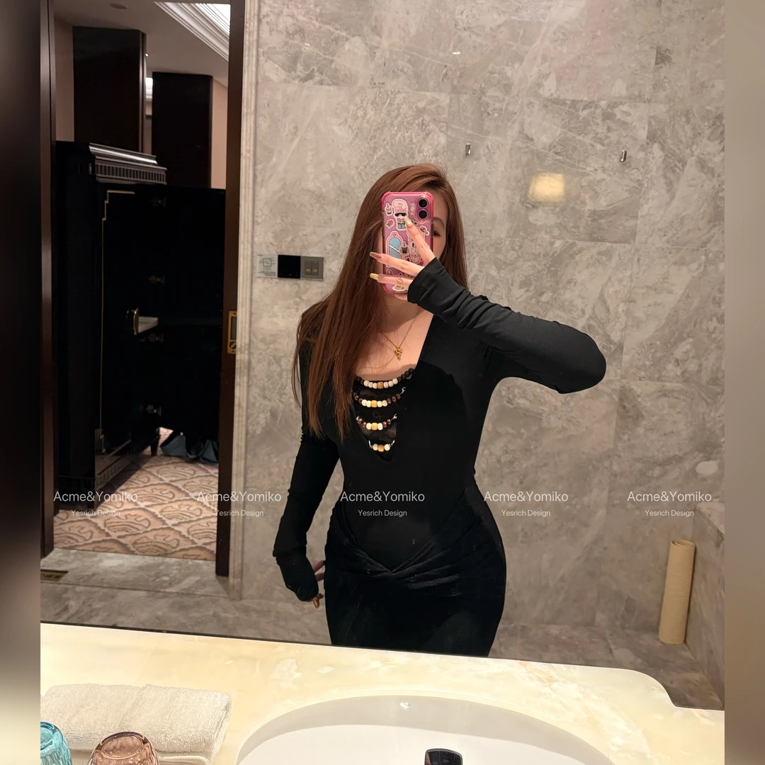 赫本花园 法式纯欲风性感优雅扭结设计珠链加绒款鱼尾连衣裙G396