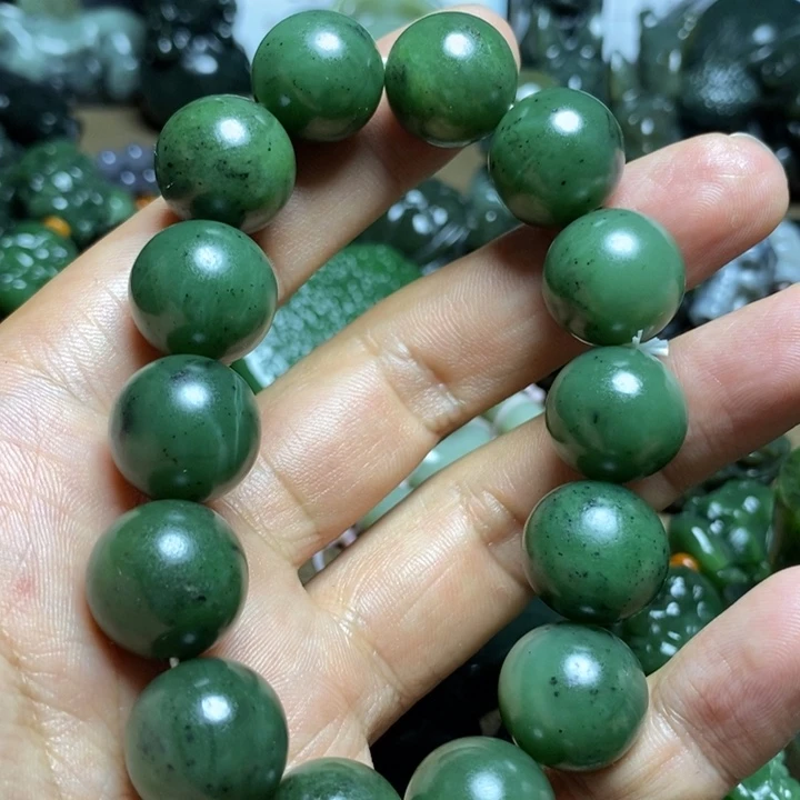 风***轩和田玉未镶嵌颈饰