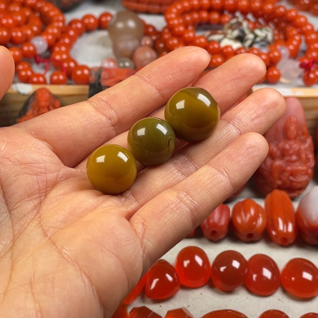 南红玛瑙天然原矿杨柳干掌冰飘随形单圈未镶嵌等****远