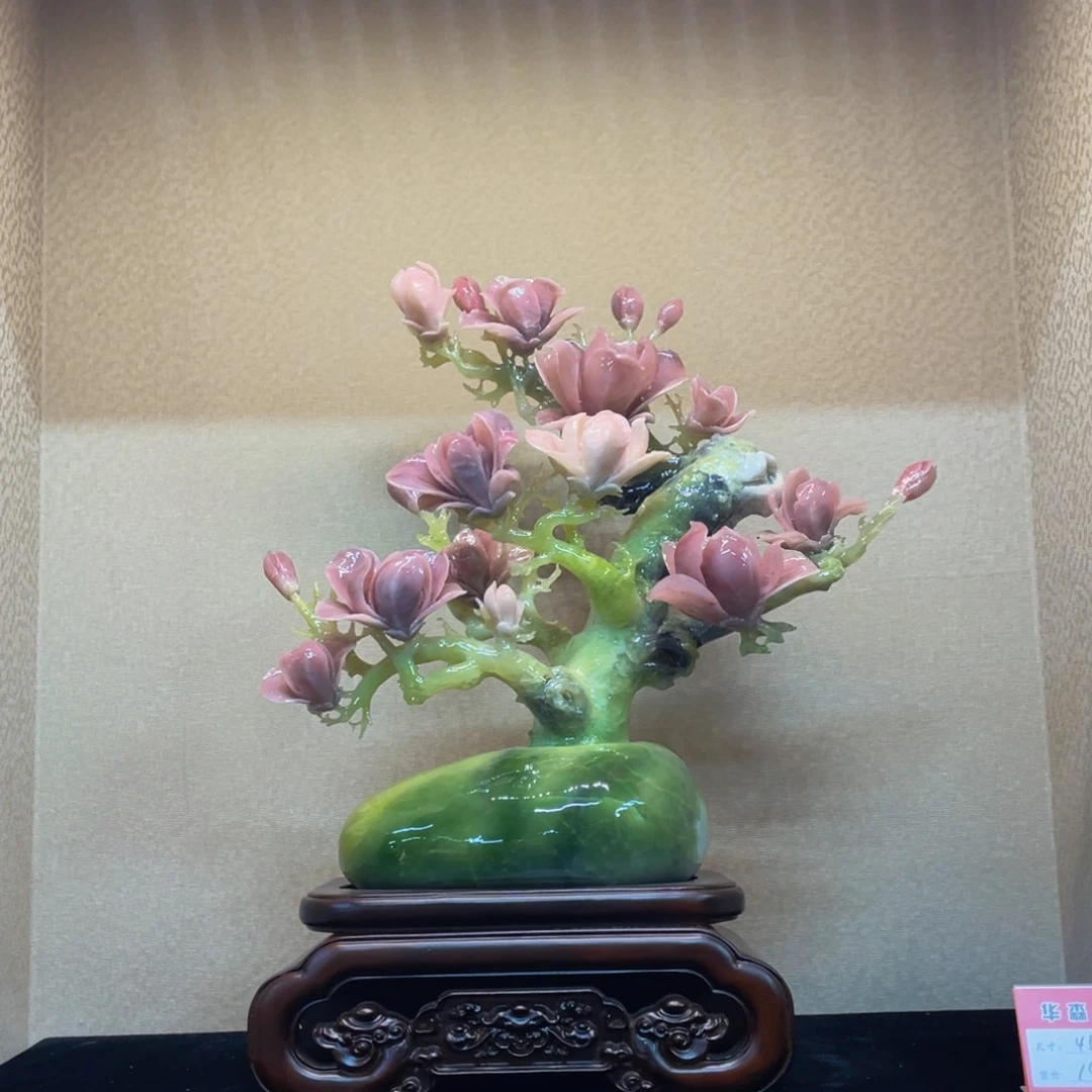 蛇纹石玉未镶嵌摆件