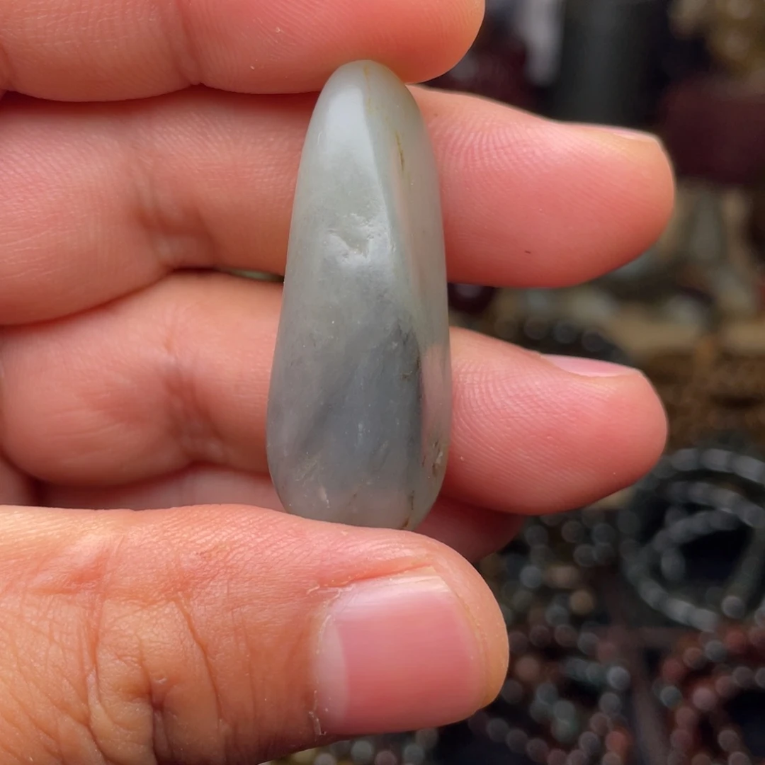 和田玉未镶嵌颈饰4