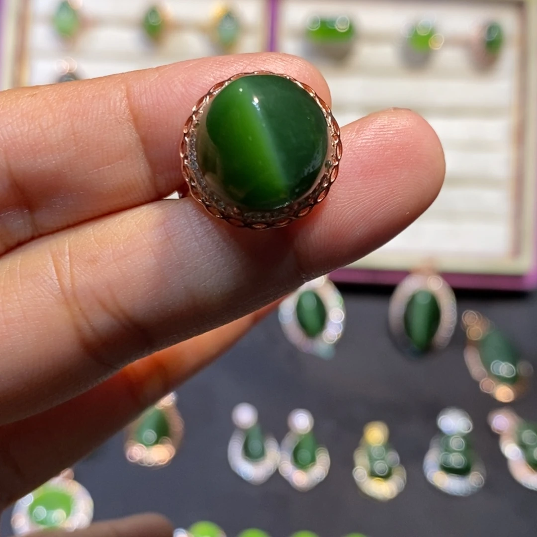 和田玉（碧玉）银S925镶嵌颈饰风***型