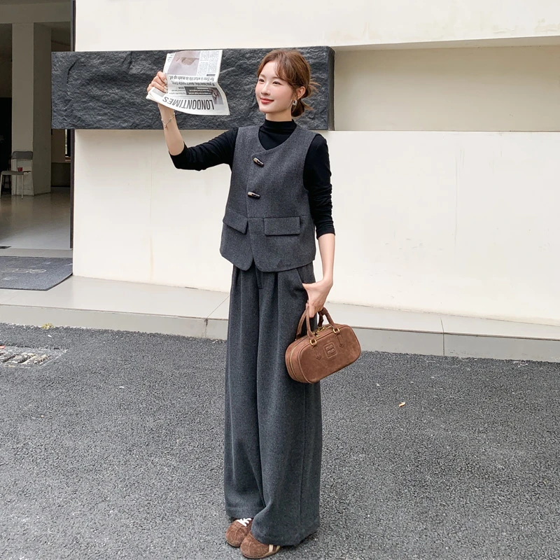 高智感极简风毛呢马甲打底衫阔腿裤2025秋冬新款复古通勤风三件套