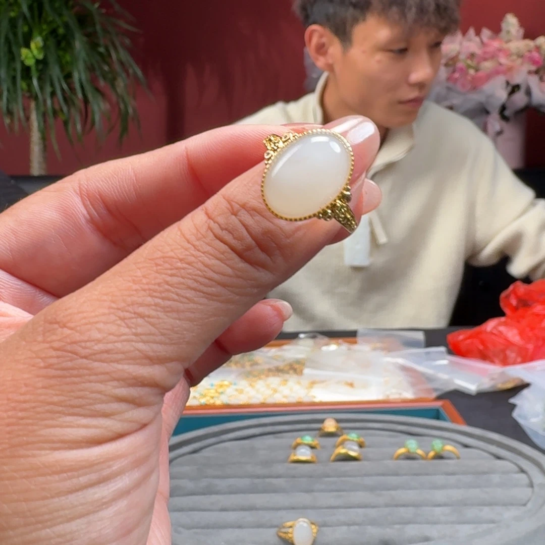 和田玉银S925镀金镶嵌颈饰