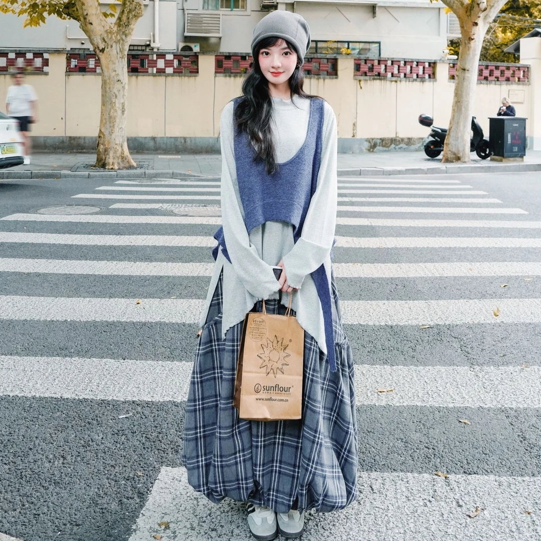 针织上衣复古格子半身裙套装女2025早秋新款宽松设计感长裙三件套