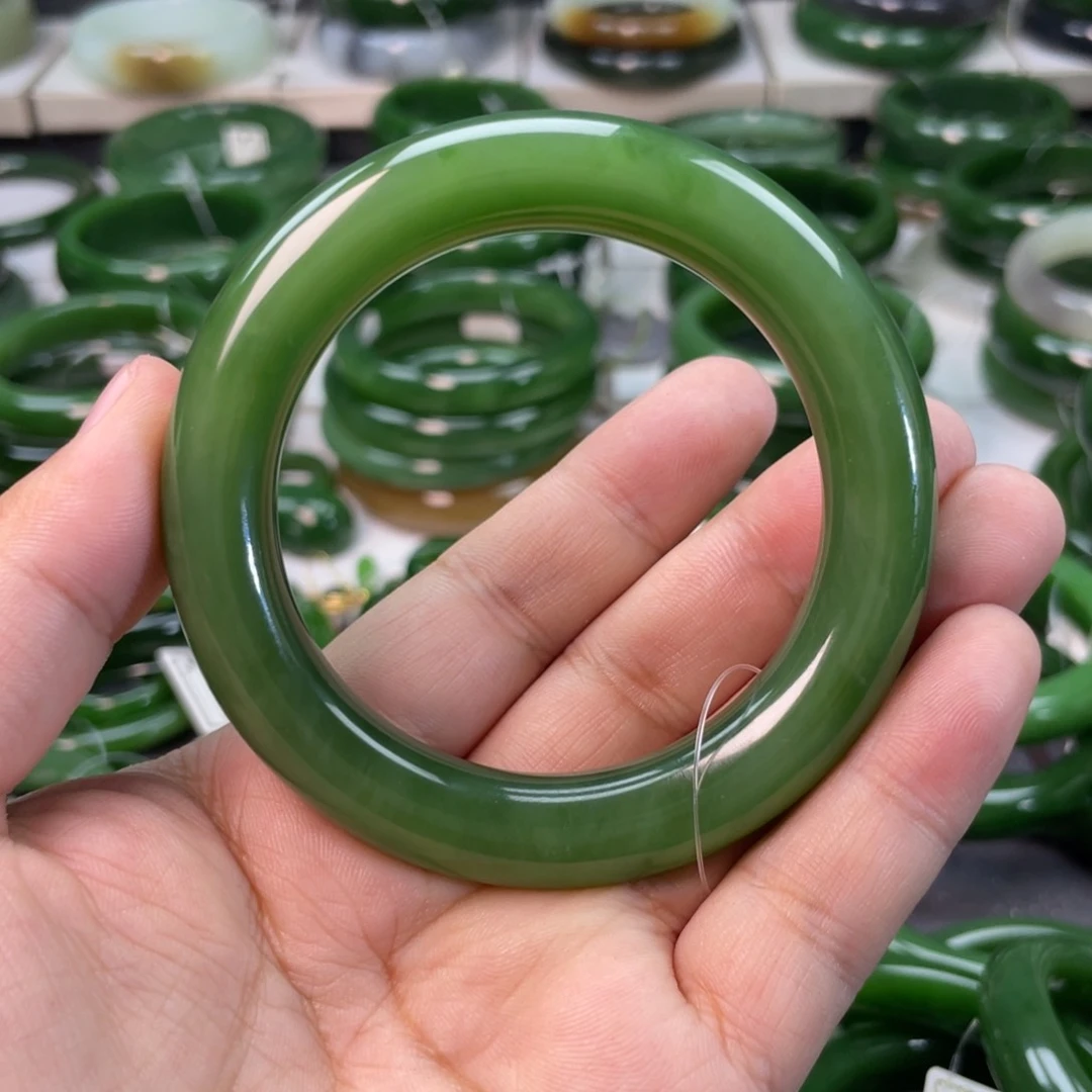 和田玉（碧玉）手镯未镶嵌