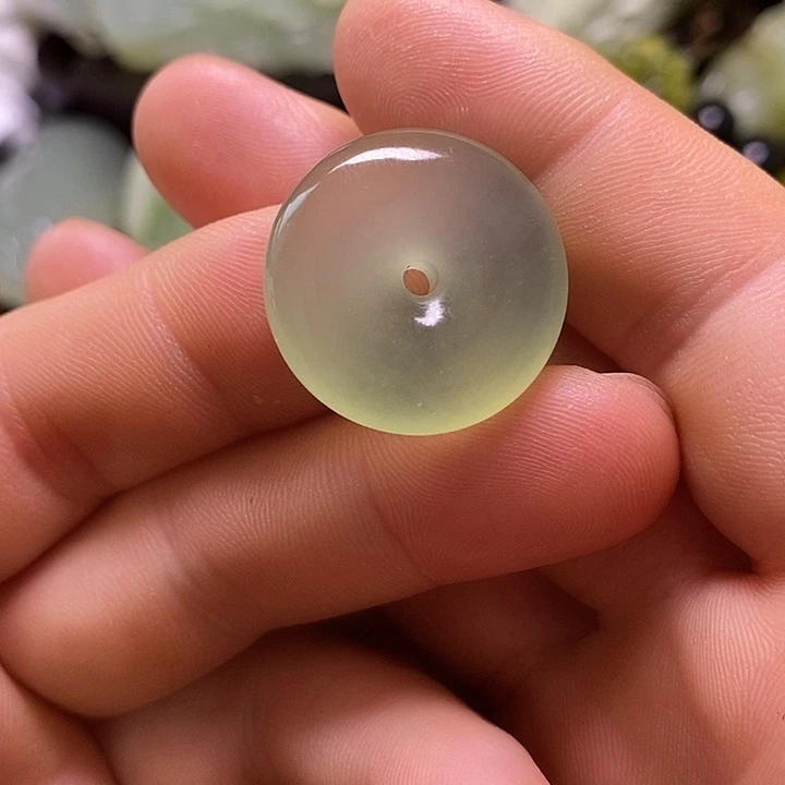 岫玉未镶嵌岫玉挂件