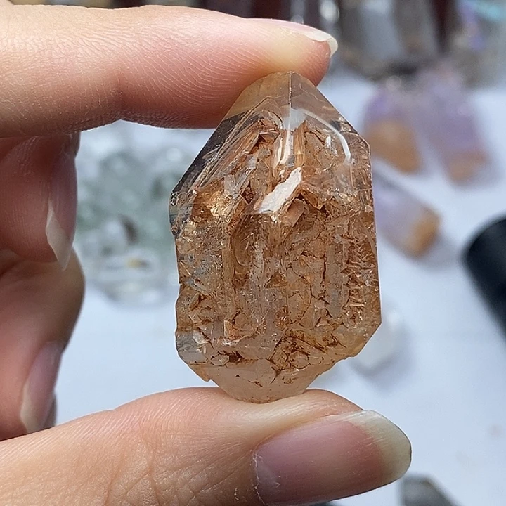 未镶嵌颈饰水晶福利价