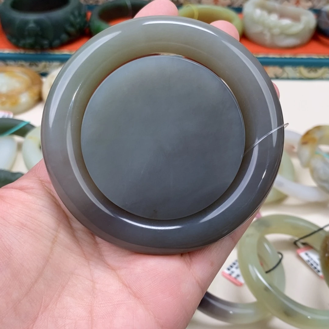 和田玉手镯未镶嵌57.9一套